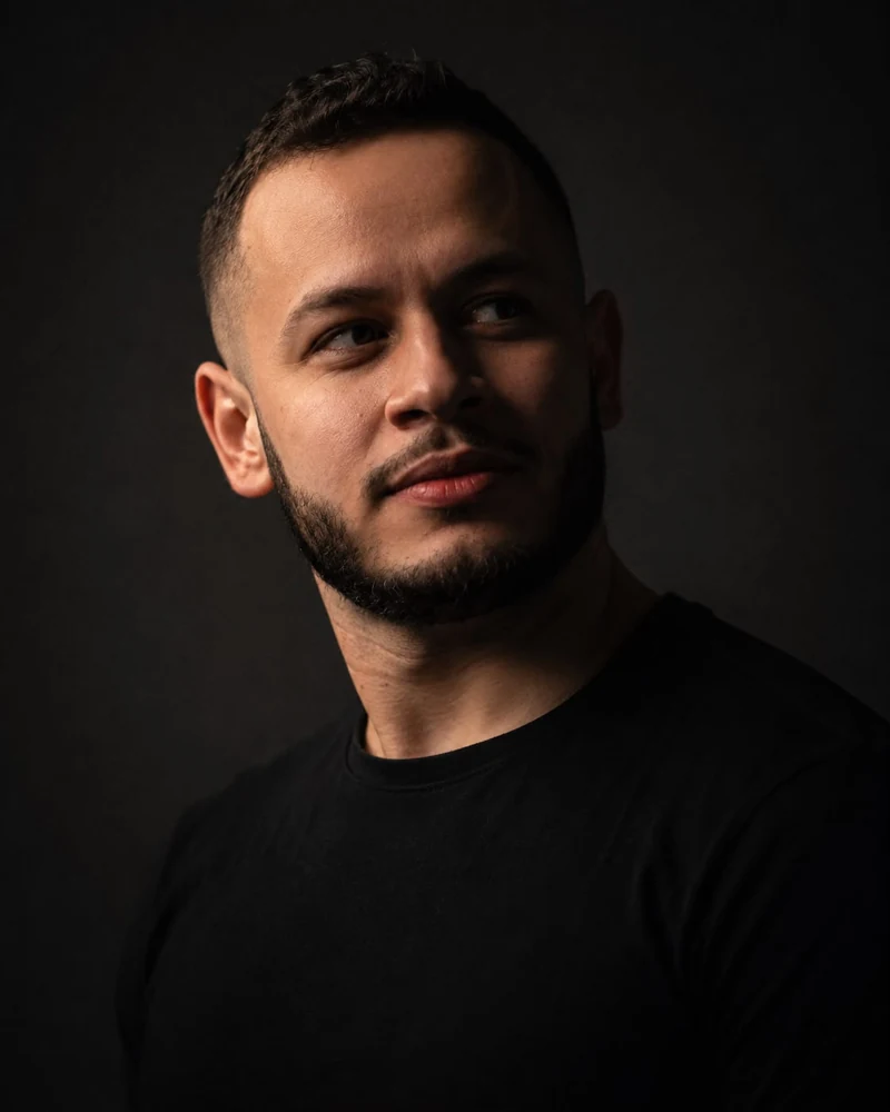 Alejo, especialista en branding y diseño de identidad
